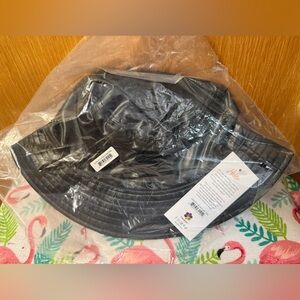Lug Canopy Hat NWT